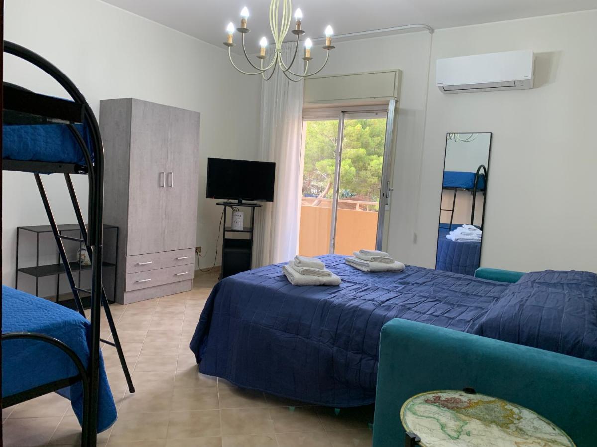 La Casa Di Angelica Apartment Trapani Bagian luar foto