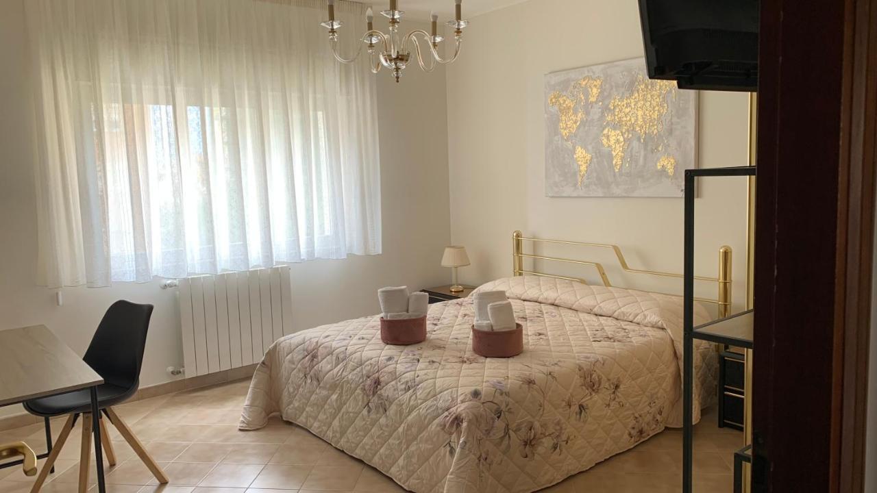 La Casa Di Angelica Apartment Trapani Bagian luar foto