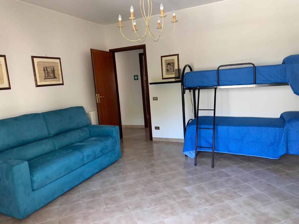 La Casa Di Angelica Apartment Trapani Bagian luar foto